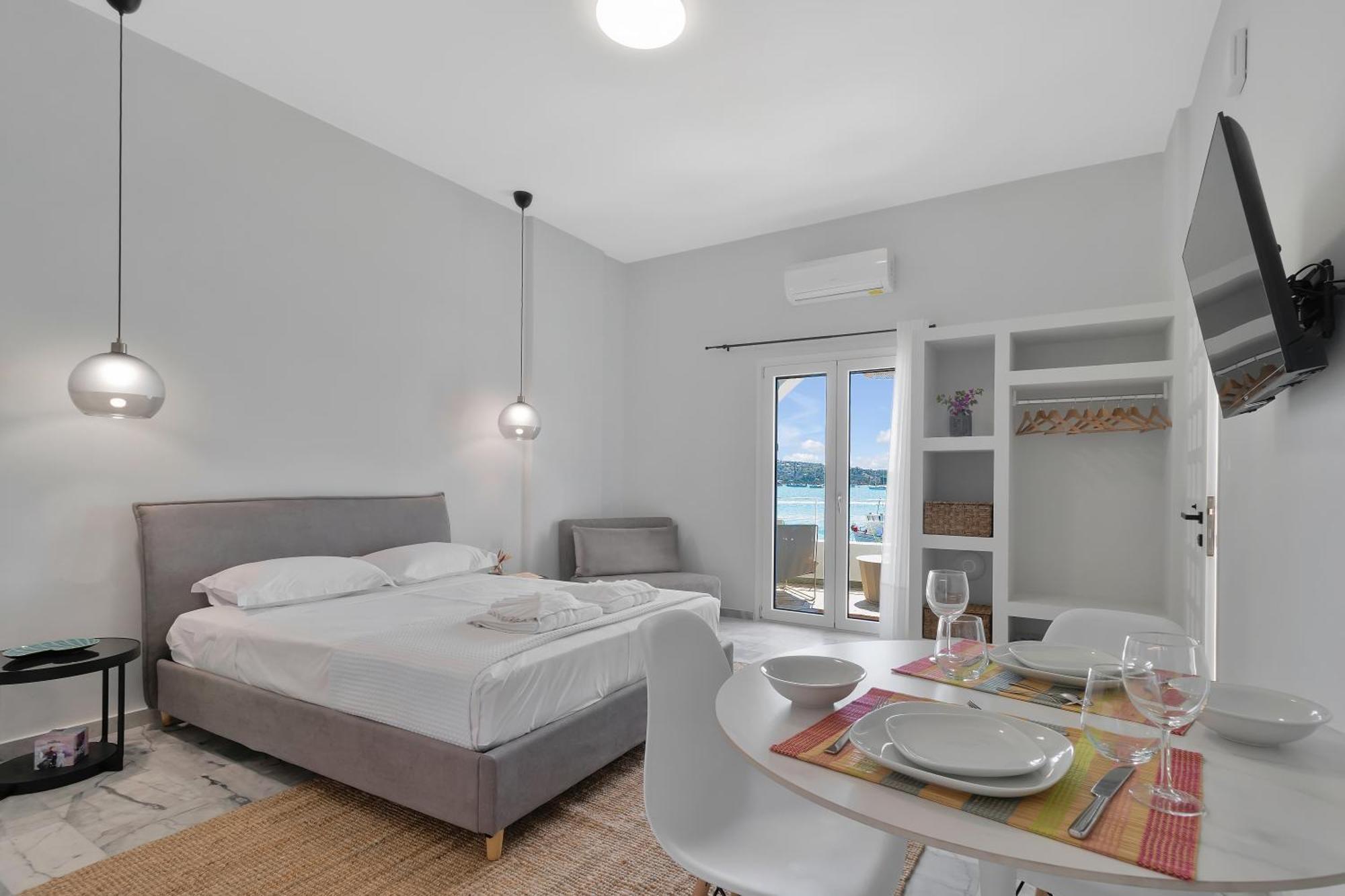 Kavouraki Apartment & Studio Porto Heli Exterior photo