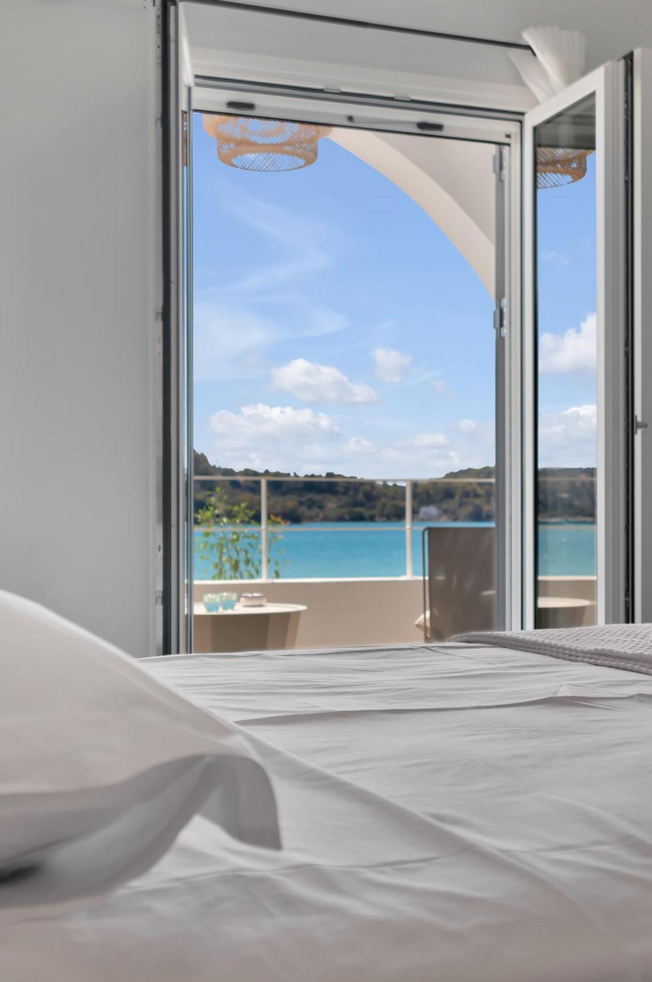 Kavouraki Apartment & Studio Porto Heli Exterior photo
