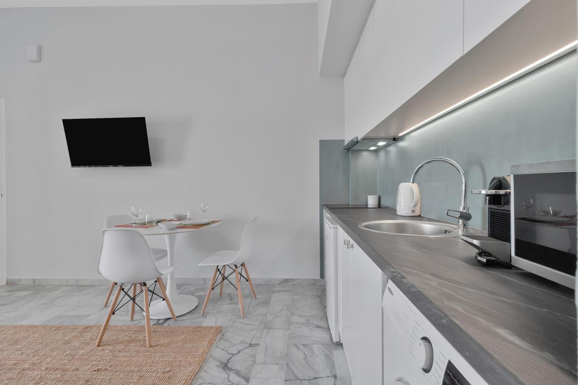 Kavouraki Apartment & Studio Porto Heli Exterior photo