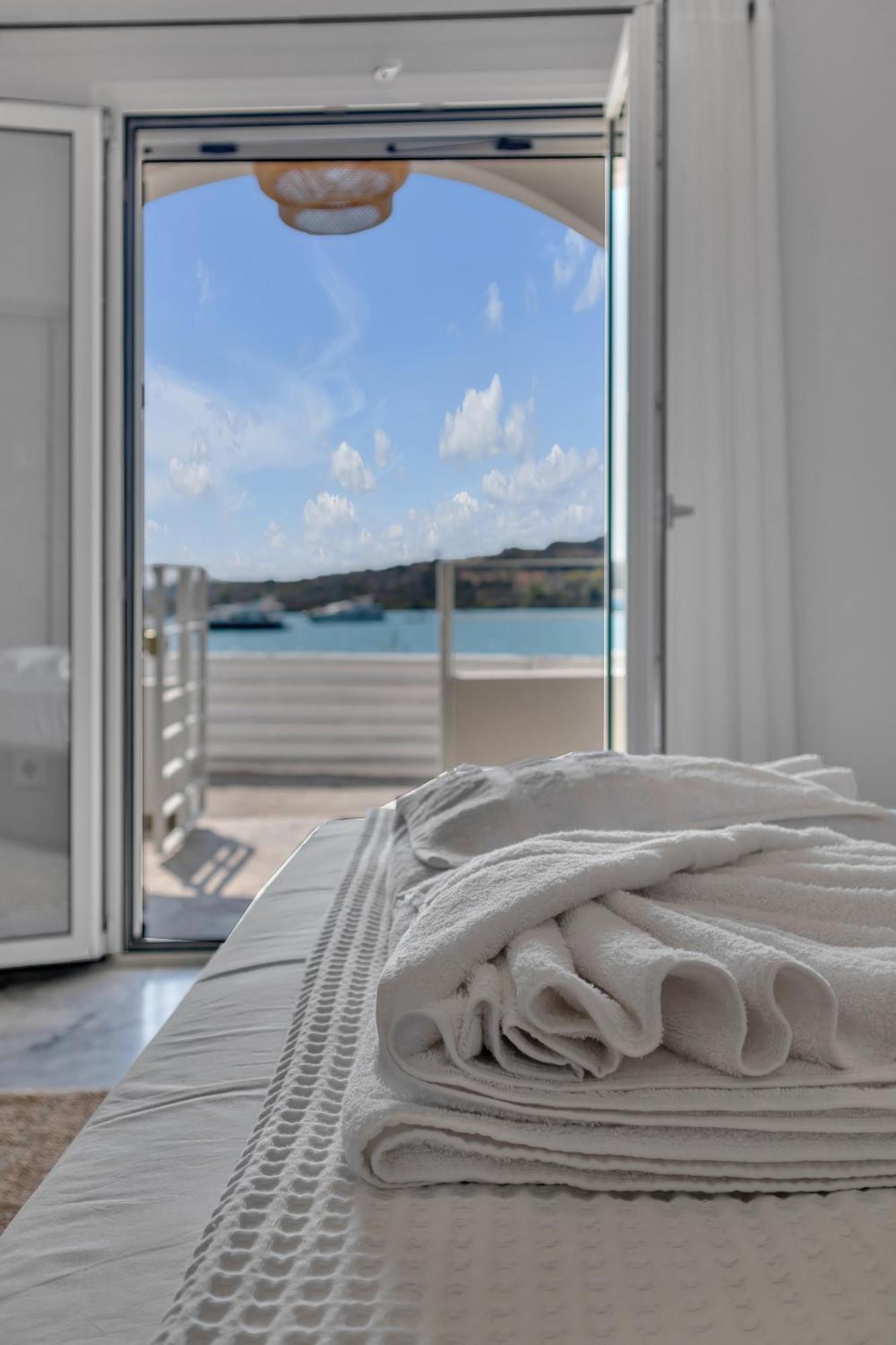 Kavouraki Apartment & Studio Porto Heli Exterior photo